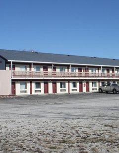 Lake Erie Lodge