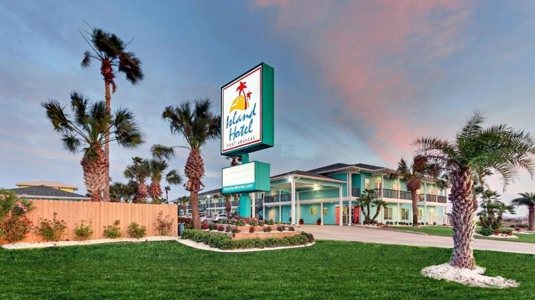<b>Island Hotels Exterior</b>. Images powered by <a href="https://www.leonardoworldwide.com/" title="Leonardo Worldwide" target="_blank">Leonardo</a>.