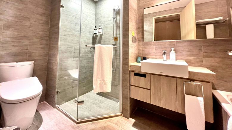 <b>Park City Hotel Luzhou Taipei Room</b>. Images powered by <a href="https://www.leonardoworldwide.com/" title="Leonardo Worldwide" target="_blank">Leonardo</a>.