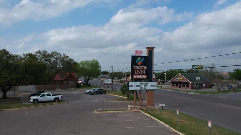 <b>Beeville Executive Inn Exterior</b>. Images powered by <a href="https://www.leonardoworldwide.com/" title="Leonardo Worldwide" target="_blank">Leonardo</a>.