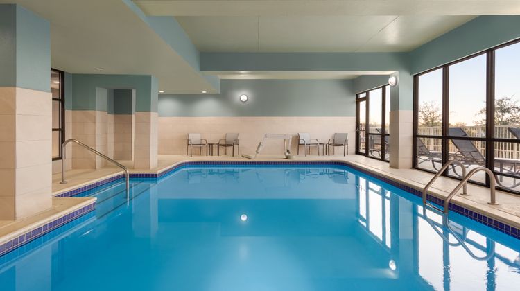Holiday Inn Express Pool
