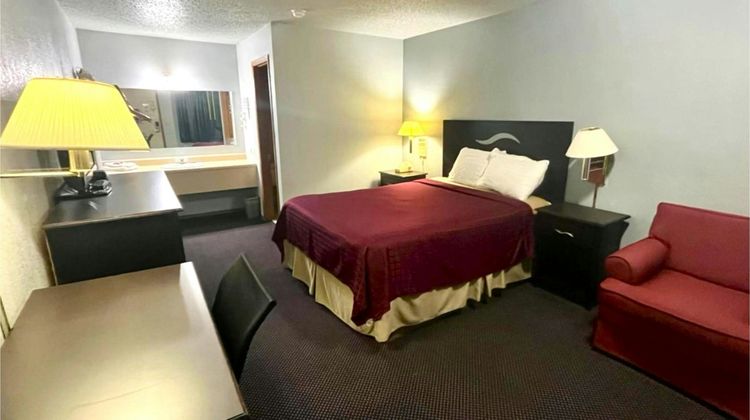 Residential Suites Warrensburg Room