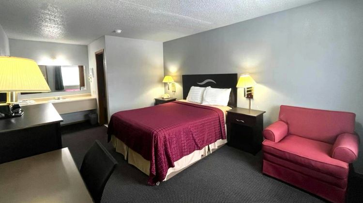 Residential Suites Warrensburg Room