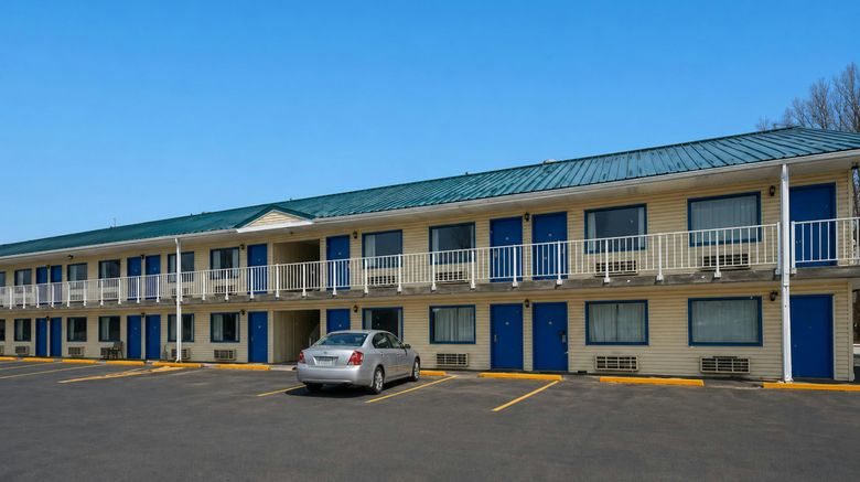 <b>Residential Suites Warrensburg Exterior</b>. Images powered by <a href="https://www.leonardoworldwide.com/" title="Leonardo Worldwide" target="_blank">Leonardo</a>.