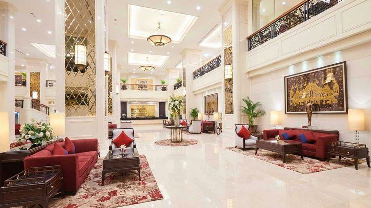 Grande Centre Point Ratchadamri Lobby