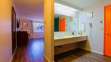 <b>Coast River Inn Room</b>. Images powered by <a href="https://www.leonardoworldwide.com/" title="Leonardo Worldwide" target="_blank">Leonardo</a>.