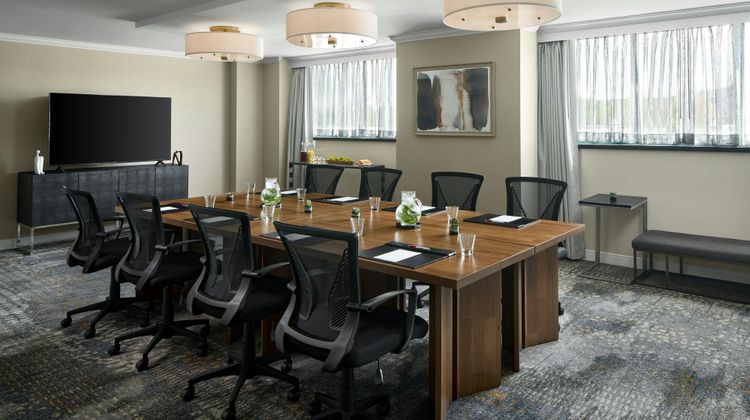 Falls Church Marriott Fairview Park Meeting