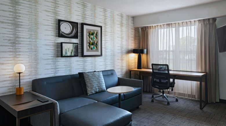 <b>Residence Inn Evansville East Room</b>. Images powered by <a href="https://www.leonardoworldwide.com/" title="Leonardo Worldwide" target="_blank">Leonardo</a>.