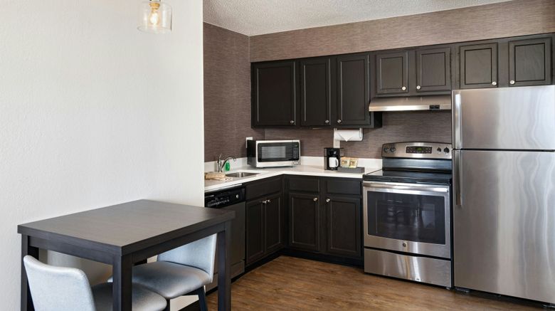 <b>Residence Inn Evansville East Room</b>. Images powered by <a href="https://www.leonardoworldwide.com/" title="Leonardo Worldwide" target="_blank">Leonardo</a>.