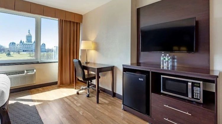 The Capitol Hotel Room