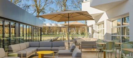 Four Points by Sheraton Reims Cathedrale Exterior