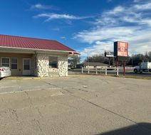 Big 12 Motel Broken Bow Exterior