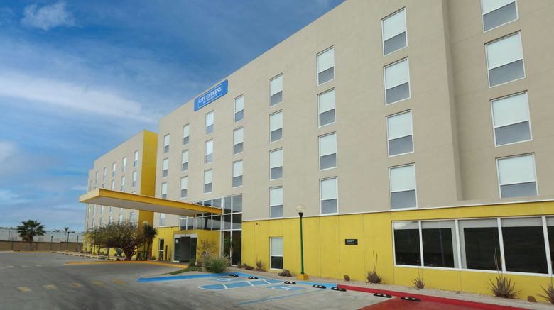 <b>City Express by Marriott La Paz Exterior</b>. Images powered by <a href="https://www.leonardoworldwide.com/" title="Leonardo Worldwide" target="_blank">Leonardo</a>.