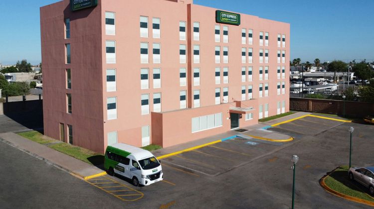 City Express Junior by Marriott Exterior