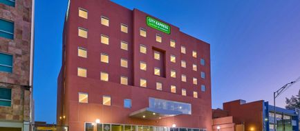 City Express Junior by Marriott Exterior