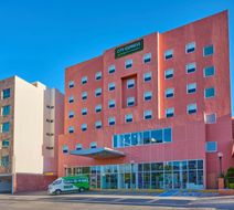City Express Junior by Marriott Exterior