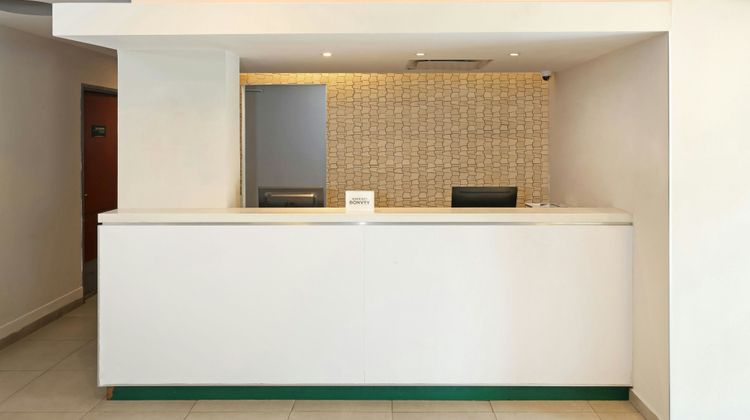 City Express Junior by Marriott Cancun Lobby