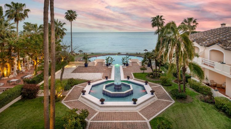 Grand Hotel Las Dunas Pool