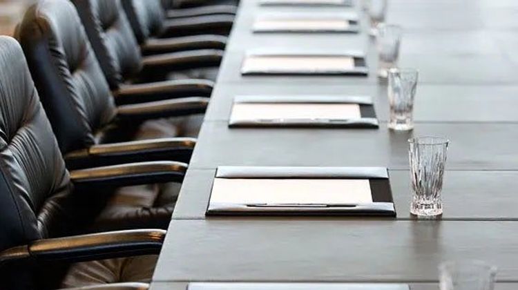 Hollywood Hotel Meeting