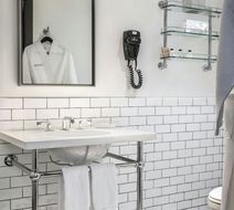Hollywood Hotel Room