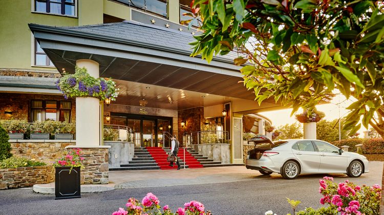 The Rose Hotel Exterior