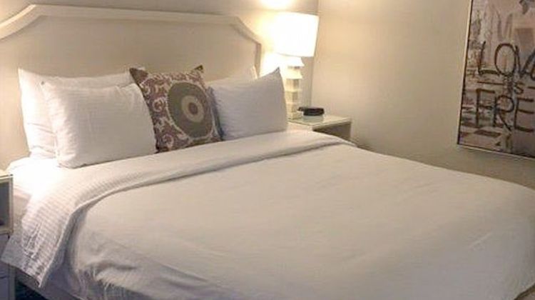 Hollywood Hotel Suite