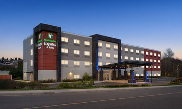 Holiday Inn Express/Stes Courtenay Comox
