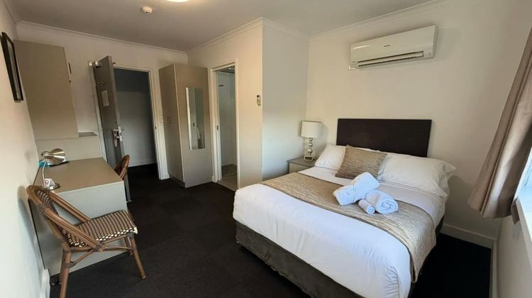 Hotel Gracelands Room