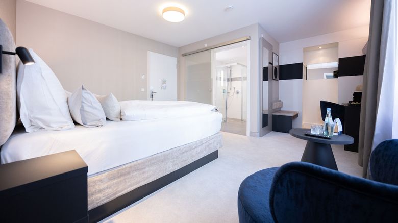 <b>Designhotel Kronjuwel Room</b>. Images powered by <a href="https://www.leonardoworldwide.com/" title="Leonardo Worldwide" target="_blank">Leonardo</a>.