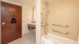 Holiday Inn Express Hotel & Suites Room