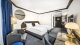 <b>Diplomat Hotel Room</b>. Images powered by <a href="https://www.leonardoworldwide.com/" title="Leonardo Worldwide" target="_blank">Leonardo</a>.