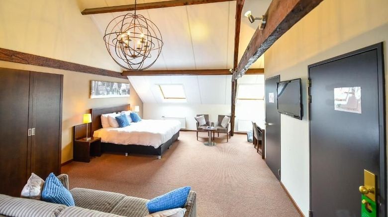 <b>Hostellerie Munten Room</b>. Images powered by <a href="https://www.leonardoworldwide.com/" title="Leonardo Worldwide" target="_blank">Leonardo</a>.