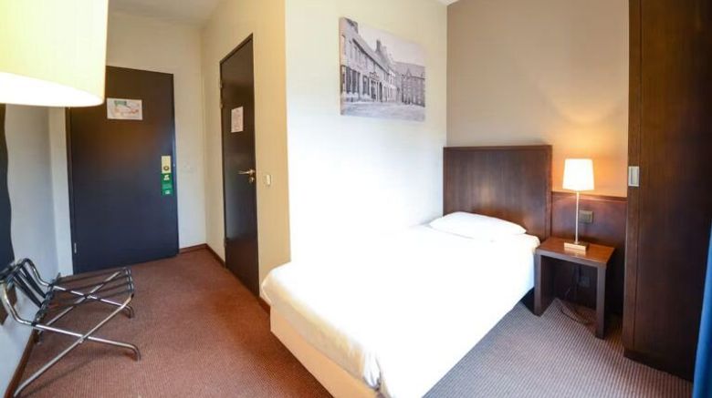<b>Hostellerie Munten Room</b>. Images powered by <a href="https://www.leonardoworldwide.com/" title="Leonardo Worldwide" target="_blank">Leonardo</a>.