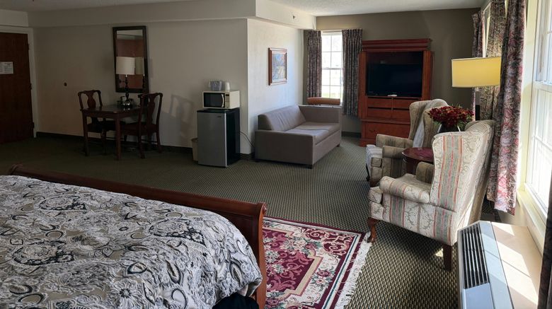 <b>Royal Inn Rockville Room</b>. Images powered by <a href="https://www.leonardoworldwide.com/" title="Leonardo Worldwide" target="_blank">Leonardo</a>.