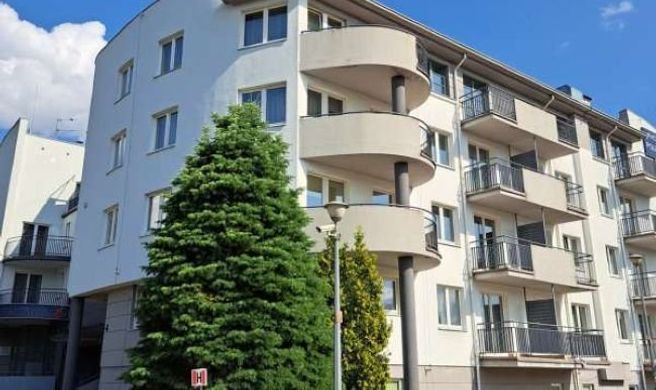 Hotel Poleczki Exterior