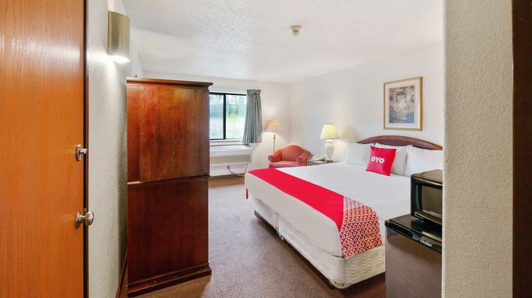 Super 8 Portage Room