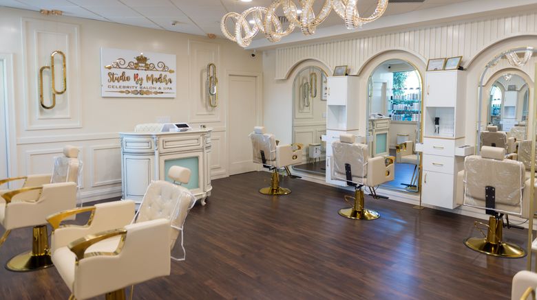 <b>Holiday Inn Plainview Spa</b>. Images powered by <a href="https://www.leonardoworldwide.com/" title="Leonardo Worldwide" target="_blank">Leonardo</a>.