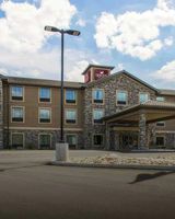 Creekstone Inn & Suites St. Marys