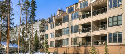 Aspen Ridge Condominiums Exterior