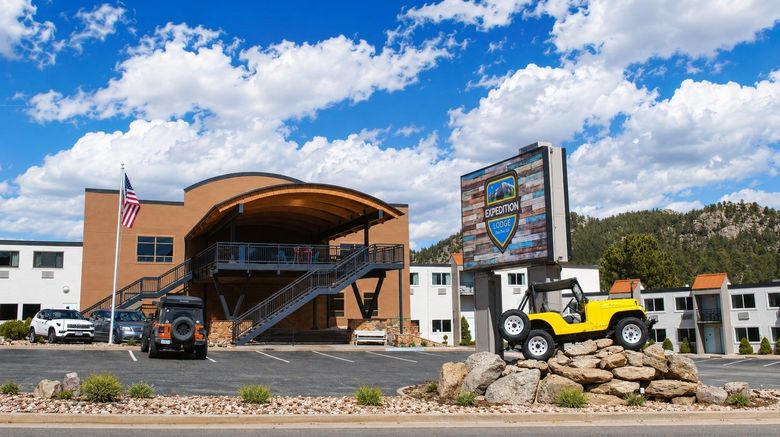 <b>Expedition Lodge Estes Park Exterior</b>. Images powered by <a href="https://www.leonardoworldwide.com/" title="Leonardo Worldwide" target="_blank">Leonardo</a>.