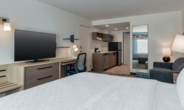 Home2 Suites Ann Arbor South