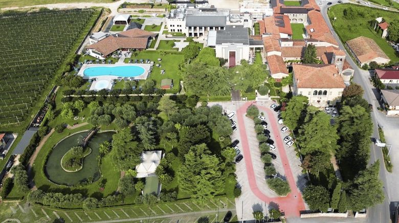 Villa Quaranta Park Hotel Exterior. Images powered by <a href="https://www.leonardoworldwide.com" target="_blank" rel="noopener">Leonardo</a>.