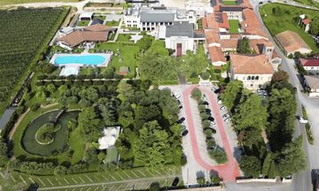 Villa Quaranta Park Hotel