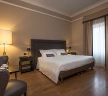 Ambasciatori Hotel Room