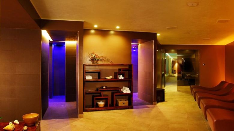 <b>Ambasciatori Hotel Spa</b>. Images powered by <a href="https://www.leonardoworldwide.com/" title="Leonardo Worldwide" target="_blank">Leonardo</a>.