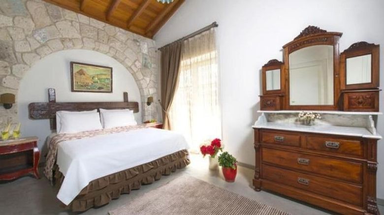 <b>Alacati Kostem Hotel Room</b>. Images powered by <a href="https://www.leonardoworldwide.com/" title="Leonardo Worldwide" target="_blank">Leonardo</a>.