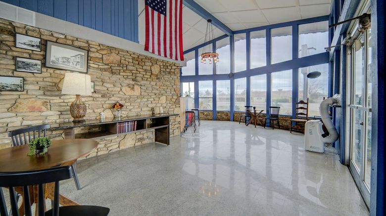 <b>Cannon Inn Lobby</b>. Images powered by <a href="https://www.leonardoworldwide.com/" title="Leonardo Worldwide" target="_blank">Leonardo</a>.