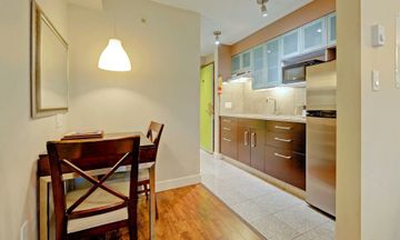 Red Lion Inn & Suites Victoria