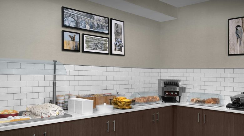 <b>Residence Inn by Marriott Restaurant</b>. Images powered by <a href="https://www.leonardoworldwide.com/" title="Leonardo Worldwide" target="_blank">Leonardo</a>.