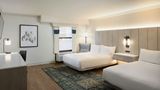 <b>Four Points by Sheraton Richmond Airport Room</b>. Images powered by <a href="https://www.leonardoworldwide.com/" title="Leonardo Worldwide" target="_blank">Leonardo</a>.
